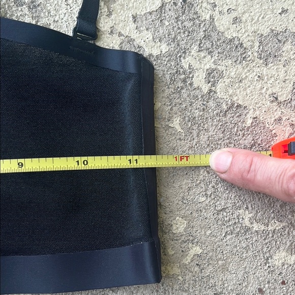 New Sleek Black mesh Bandeau by Skims - Picture 10 of 13